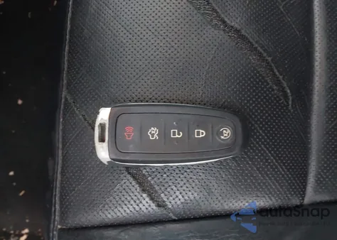 2016 Ford Expedition Limited from USA, damaged, VIN 1FMJU1KT3GEF24113